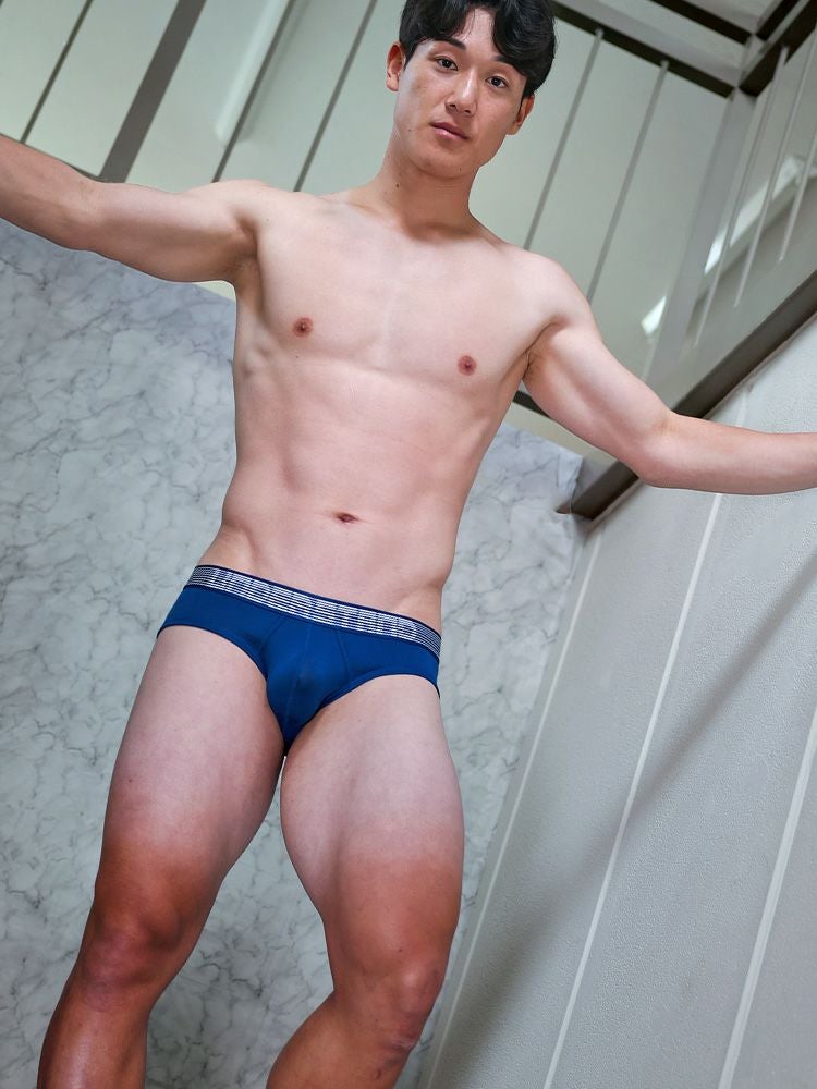 アンダースタンド ストロボ ローライズブリーフ ネイビーブルー×プレインホワイト